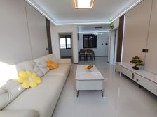 十二中 悦湖庄园纯商品房 中上好楼层 业主精装全明三室老证