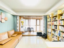 高楼层采光充足 双卫生间 商业配套成熟 出行方便 满二