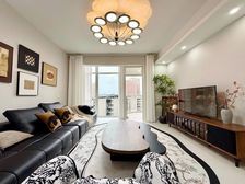 昌龙城市花园 3室2厅2卫 精装修 85万元