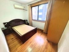 双南两房一厅 边套全明 地段好 配套全 紧邻地铁公园