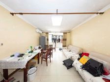 上外云间 南北直通 圆弧阳台 中间楼层 全明户型 干净清爽