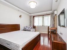 凤凰楼层 4.1万单价 没恶意设施 房东诚售 有钥匙