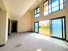 带大花园160平 出门口沙区好书包 双轻轨站 外地面漂亮