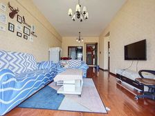 南滨路 看江两房 视野开阔 双轻轨站 交通方便 大2房