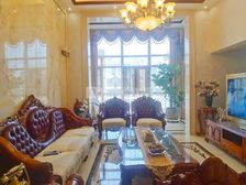 新世界水临境 洋房 精装 232平 5房 满二 带车位和花园