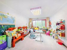 新上3室 小高层 南北通透 看房方便 诚心价可谈