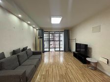 Sss 刚需房,地铁威宁路2号线,业主 技术,看中好谈!