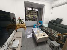 张家花园 二室一厅 60万元出售 精装修 拎包入住