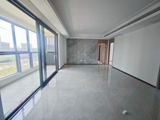 朗诗熙樾府熙境 3室2厅2卫 精装修 129万元