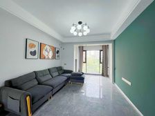 单价7字开头精装三房,业主急售!随时可以看房,,西附加持