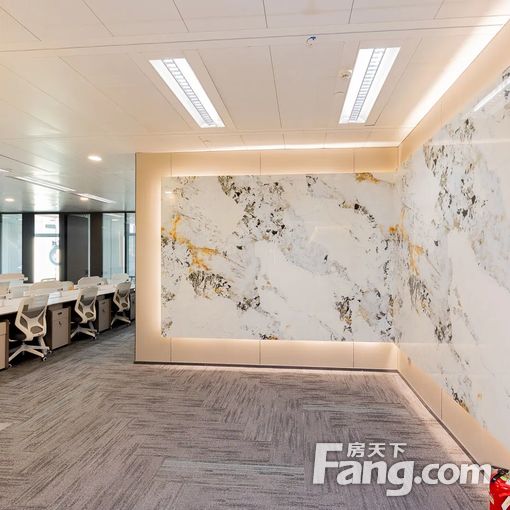 东大桥站 地标建筑 侨福芳草地 精装修家具 随时看房