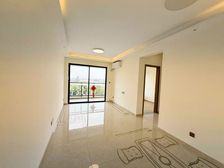 龙江中芯盈信广场旁 业主急售 送车位全新未住过 信业汇景台