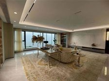 大宽厅落地窗 奢华4室 天玺华府团购优惠 封顶准现房