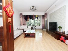 急!洋房带车位 南益名士华庭玫瑰苑 中间楼层 精装三室两卫