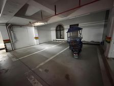 新上 至德路9号端户6室豪华装修,近地铁1号线,上下4层