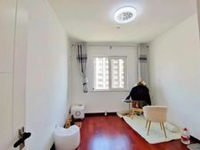 此房税费低 黄金山水郡(六区)精装3 室,比同户型单价低