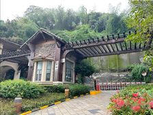 新上 170万即可拿下云山别野端户带车位 半装修 价格真实