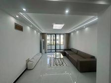 大江苑 临近松江新城地铁口 茸一书包 精装修价格看中可谈