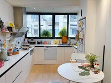 双钢路小区 正规精装大两房 带60平方大露台 随时 全看江