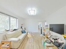 金杨新村四街坊 81平3居 南向中装修 随时签约