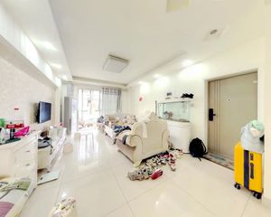 时代花城三期 3室2厅 南