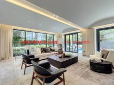 《太湖檀宫:依湖筑墅,尽揽四季湖畔变幻美景》