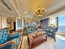 花好月圆 大四房 精装60万 小外滩夜景 保养好 有车位