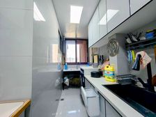 蔡家轻轨站旁 精装三房 拎包入住 价格可谈 业主急卖