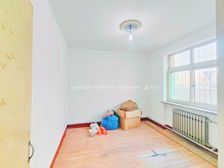 近CBD 地铁口旁 花园路 化纤厂路 好楼层