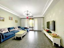 江北区 保利江上明珠朗园 四房 精装修 环境好