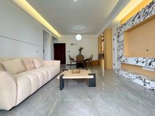 医疗配套成熟 正规商品房 中间楼层 满二 近地铁 电梯房