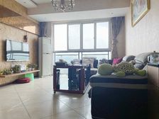 新上房源!门口轻轨,正规三房双卫,改了衣帽间,刚需三房