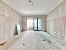 万达龙樾府,少有毛坯房 诚心出随时看房