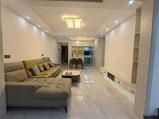 出门青龙山 精装大三房 带百平超大露台 急售 就等你来