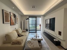 万科星光都会精装三房 东南朝向中层仅101万