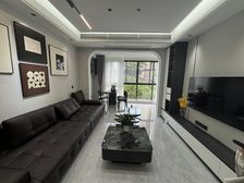 房东急售 三房双卫 精装可拎包入住 南北通透 商品住宅