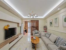 慢城八岛旁电梯洋房顶跃带露台178平89万