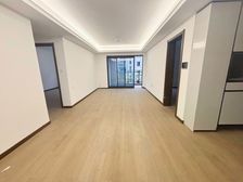 新上 60万即可拿下万科四季花城2期风澜 开发商精装修三房