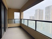 新上!业主急卖 直 跌50颗 公园旁环境好