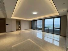 我帮业主买进,只有我有钥匙,全新没住过人,满二交易,急售