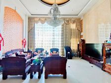 燕东秀府大复式挑空大客厅约80平 精装豪宅 有车位地下室