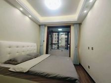 新交房的小区精装两居室拎包入住近东站东湖商圈