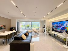 好房源!洋房!业主新装修,入住时间短!随时可以看房