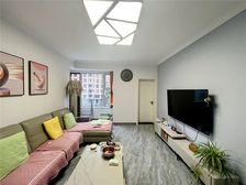 富立小三居 精装修 拎包住 带车位 采光好 急售