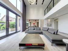 千万豪装 独栋法式大宅 四面临空 带200平花园标配三个车位