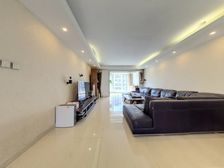 南邵新城 北京风景 电梯中层 大三居 单价3.2万 看房方便