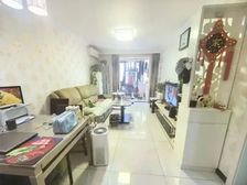 长馨园小区非常正气,楼层好、采光佳,让您居住非常舒适!