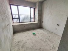 荆溪 小三居 次新小区 商品住宅 高楼层视野好 双卫格局