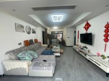 白马湖 次新小区 改善洋房 中庭楼栋 中间好楼层 三房双卫