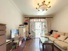 金色中环地铁口商品房三房,有12平米地下室